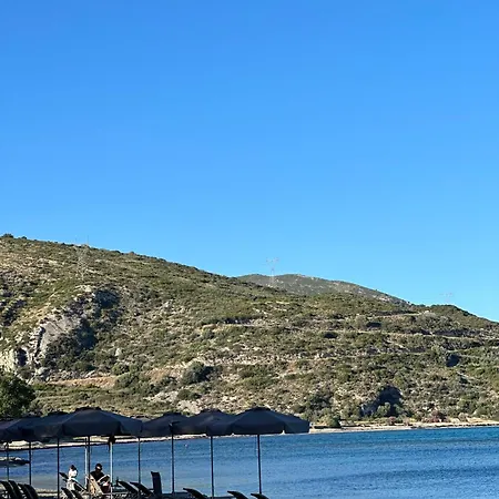 Πανσιόν Venus Κατελειός